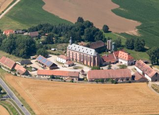 St. Johannes der Täufer Mariaburghausen