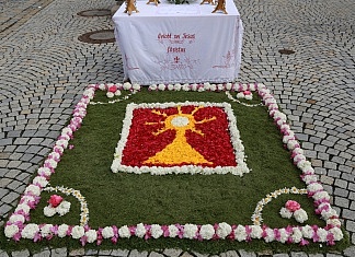 Fronleichnam am 15. Juni