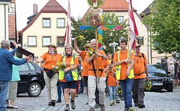 Ankunft der Kreuzbergpilger