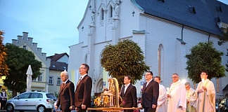 Maria Geburt mit Einführung von Kaplan Nicolas Kehl