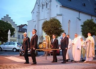 Maria Geburt mit Einführung von Kaplan Nicolas Kehl