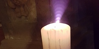 Friedenslicht steht ab Sonntag 16:00 Uhr in den Haßfurter Kirchen zur Abholung bereit