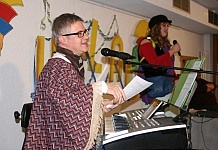 Elf Weise Hasen und Pfarreifasching