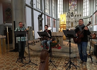 “Jesus lebt” – Konzert von und mit Martin Eck