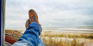 Im Gras liegen und in den Himmel schauen – eine Predigt zu Christi Himmelfahrt