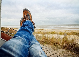 Im Gras liegen und in den Himmel schauen – eine Predigt zu Christi Himmelfahrt