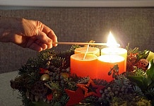 Adventsbasar mit Kaffee und Kuchen am 27. November ab 14:00 Uhr