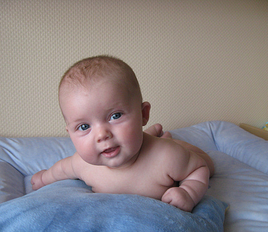 “Extra baby” – Extragottesdienst am Samstag, 17.12. um 18:30 Uhr in der Ritterkapelle