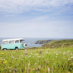 vw-bus-1845719_by_pexels_pixabay_pfarrbriefservice