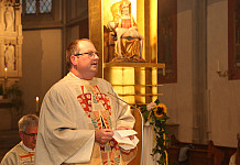 Jürgen Thaumüller als Pfarrvikar in der Pfarreiengemeinschaft St. Kilian eingeführt