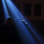 headlights-g8d43bcb2d_1280