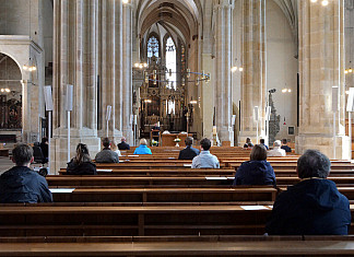 Corona Beschränkungen entfallen auch für Gottesdienste ab 03. April