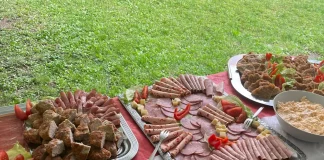 Ein „italienischer Abend“ der Minis mit Pfarrer Eschenbacher am 21. Juni 2024